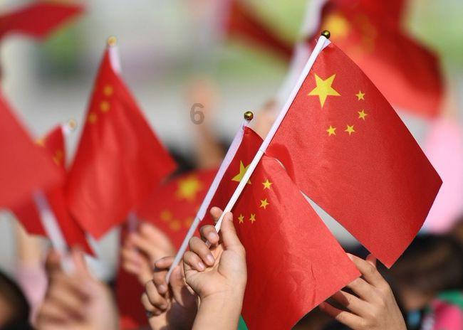 辞职老板不给工资 要求继续干十五天 招到人顶替才能走游戏画面